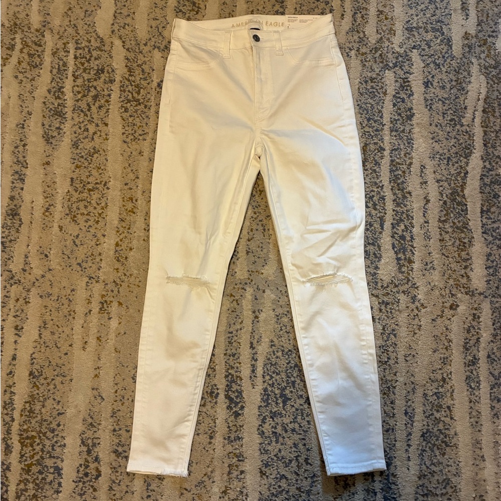 American Eagle Outfitters Women's High Rise White Jeans